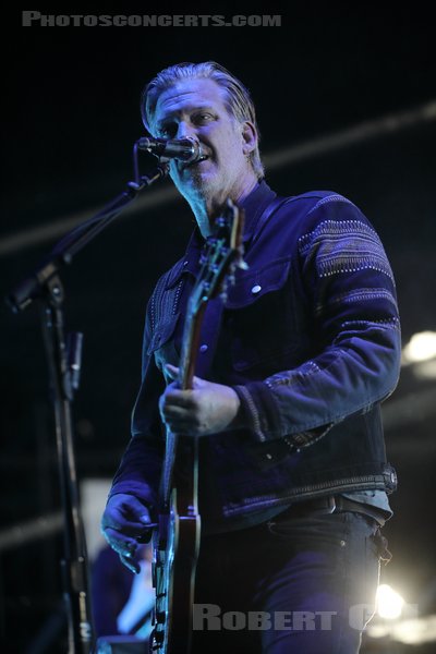 QUEENS OF THE STONE AGE - 2023-11-07 - PARIS - Accor Arena - Joshua Michael Homme III